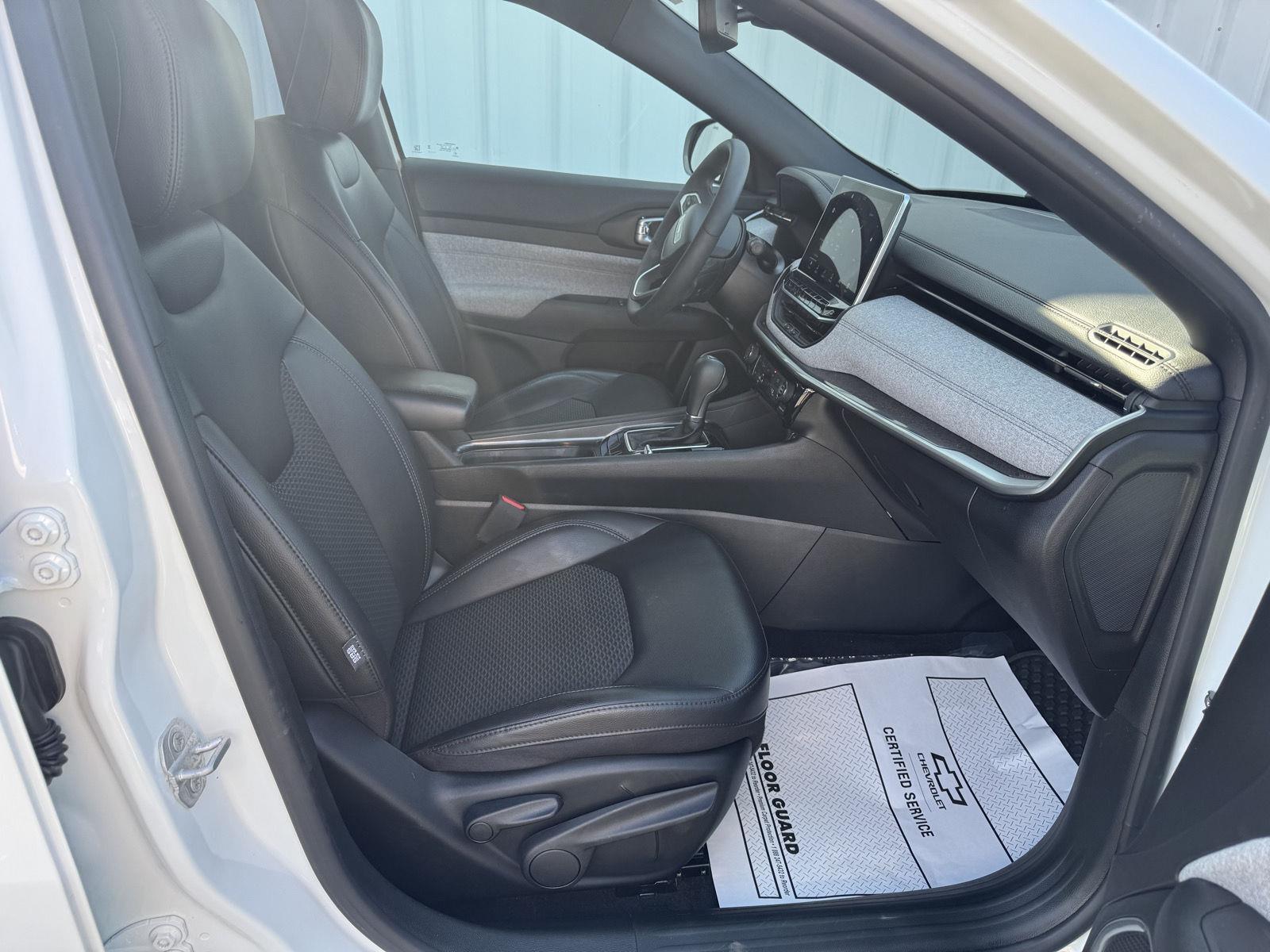 2023 Jeep Compass North Edition Latitude photo 12