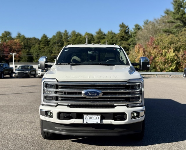 2026 Ford F-350 photo 11