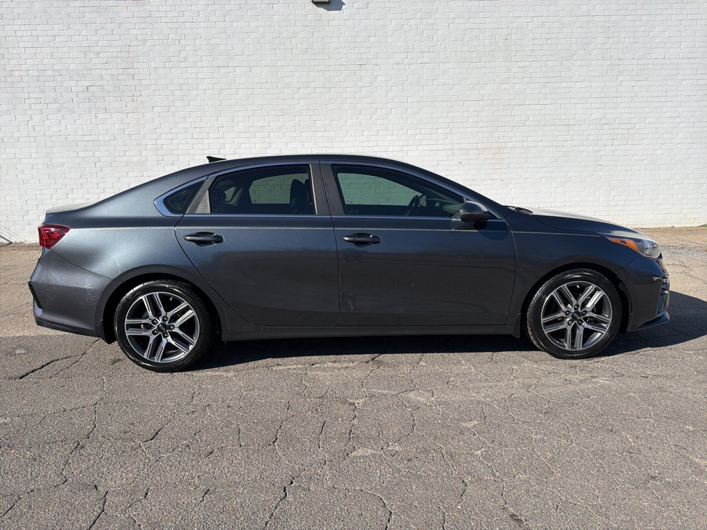 2021 Kia Forte EX's photo