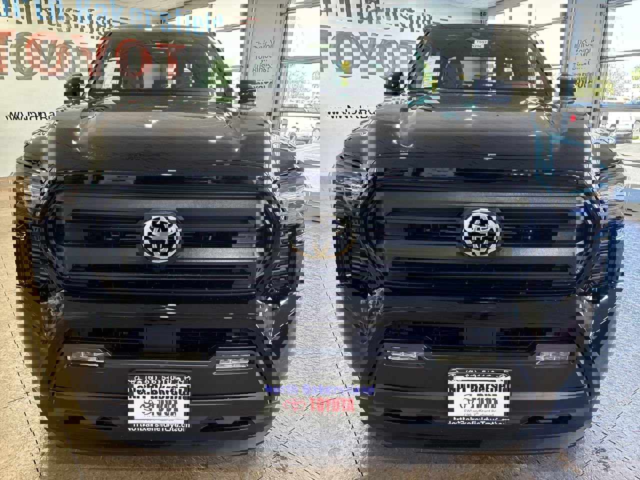 2025 Toyota Tacoma SR5 Double Cab photo 5