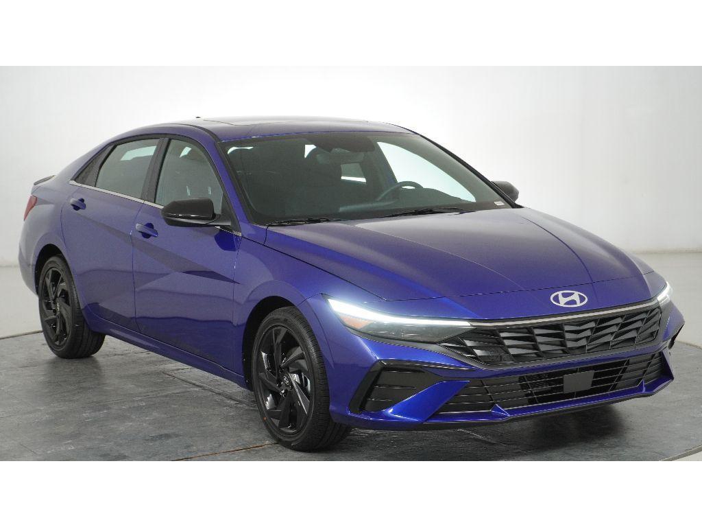 2026 Hyundai Elantra SEL's photo