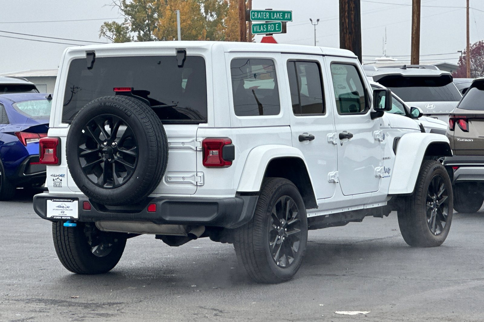 2024 Jeep Wrangler 4xe Sahara photo 4