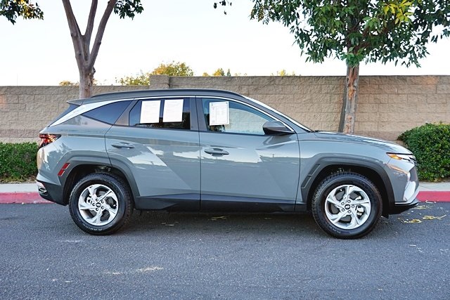 Used 2024 Gray Hyundai SEL image 6