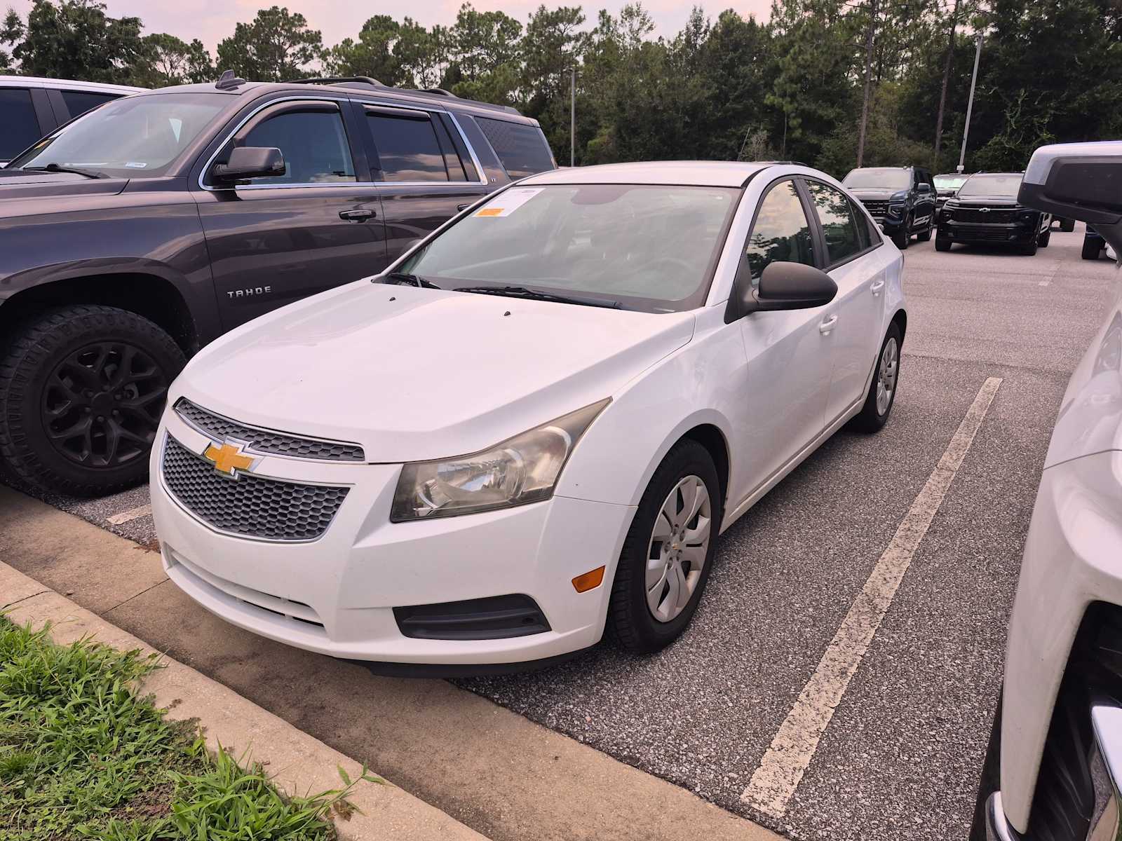 2014 Chevrolet Cruze LS photo 4