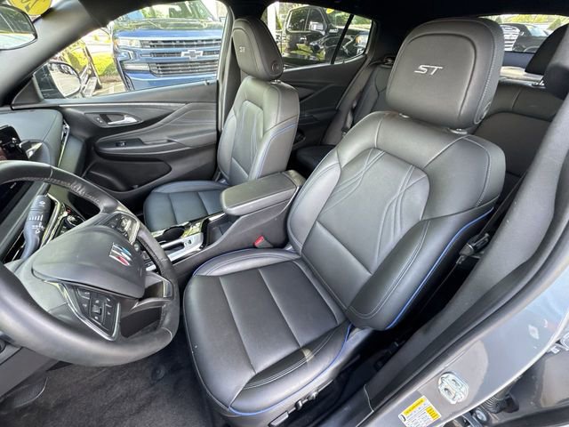 2025 Buick Envista ST photo 17