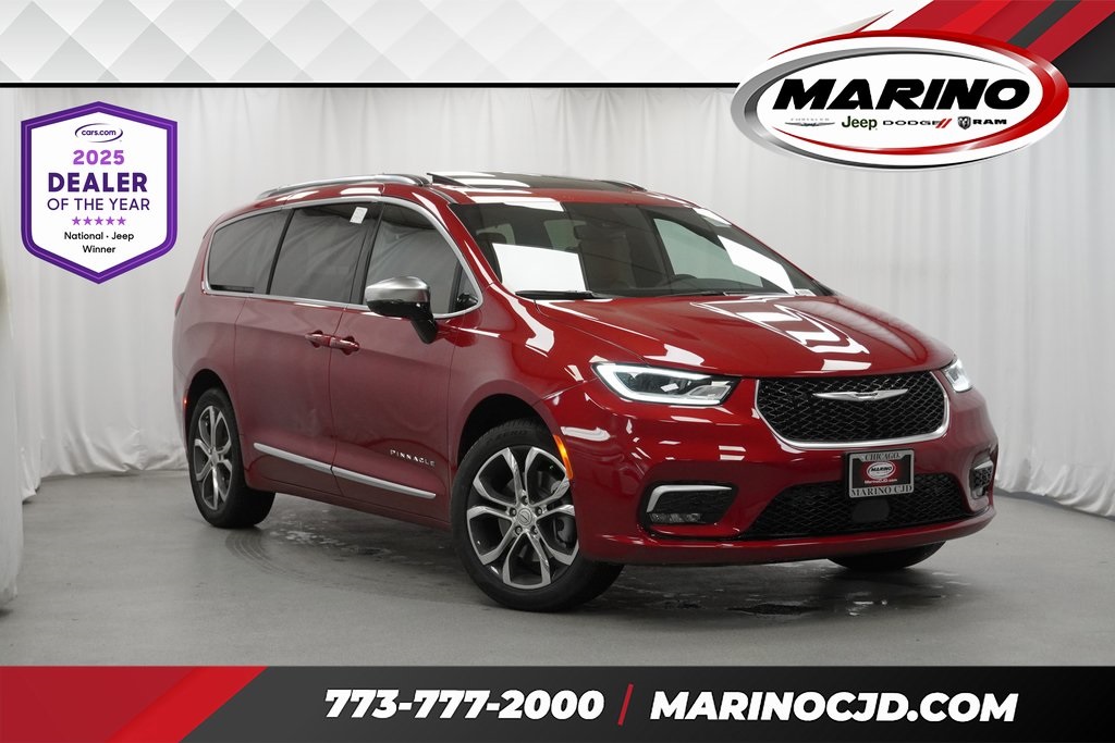 2026 Chrysler Pacifica Pinnacle's photo