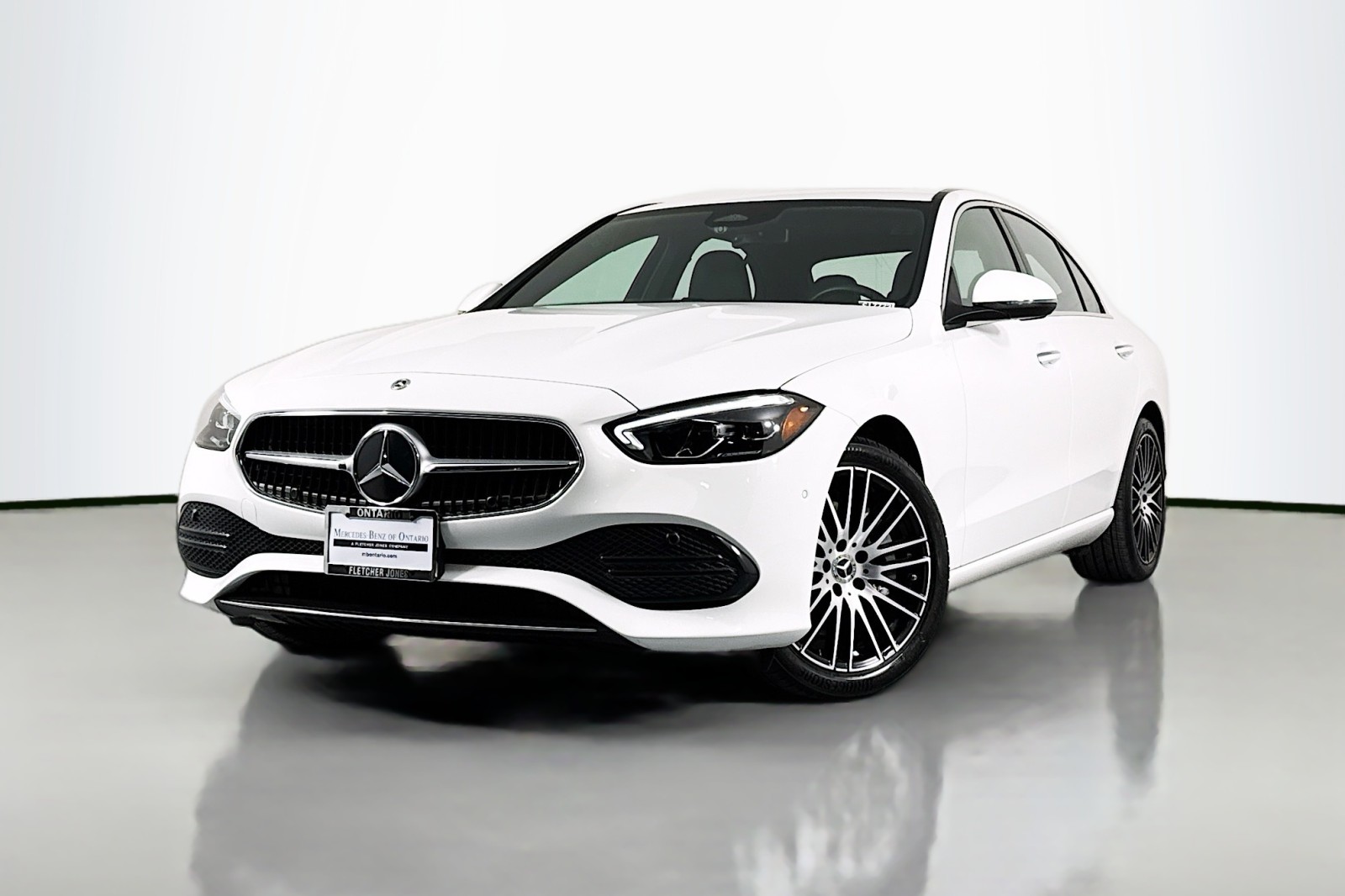 2025 Mercedes-Benz C-Class Sedan C 300's photo