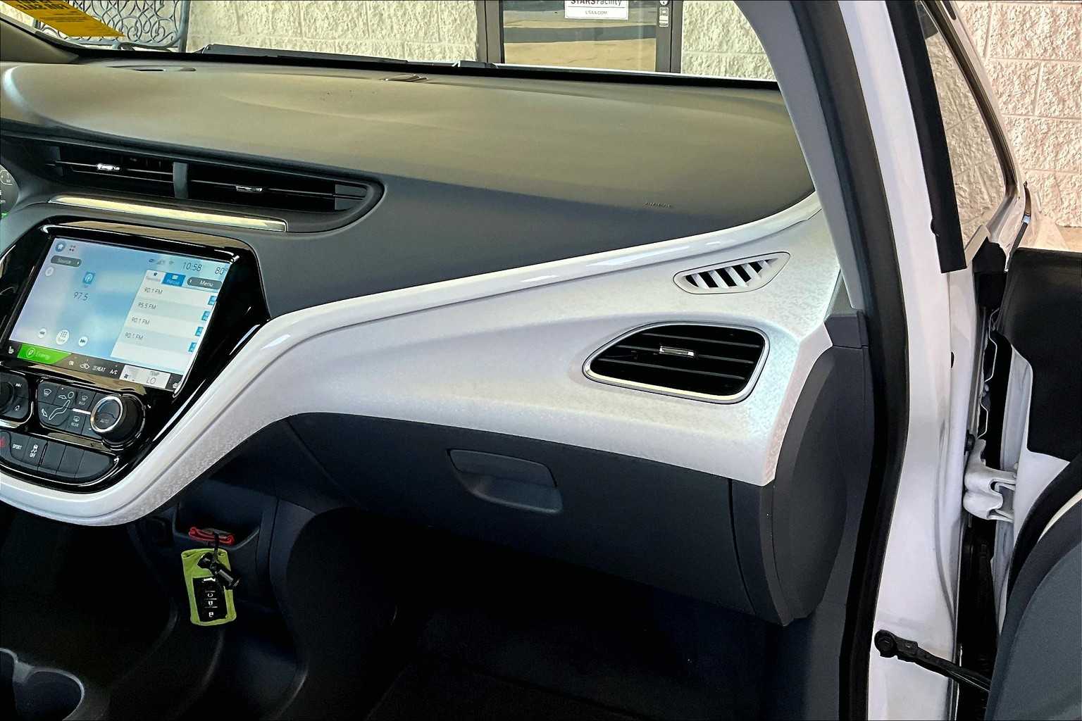 2019 Chevrolet Bolt EV Premier photo 16