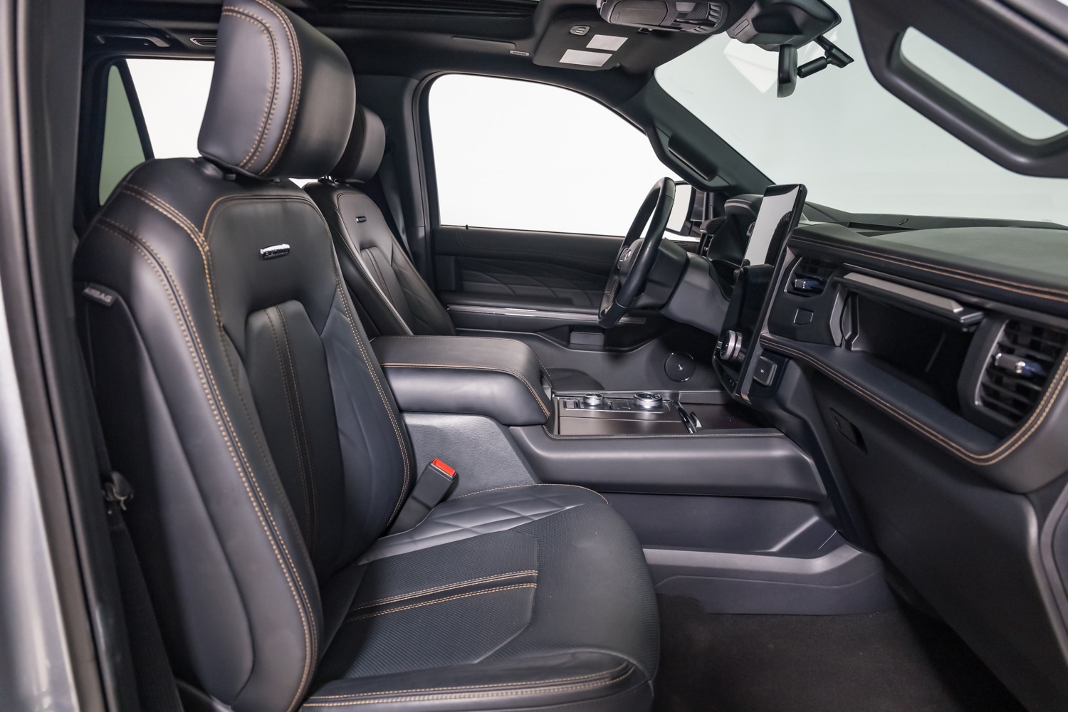 2024 Ford Expedition Platinum photo 26