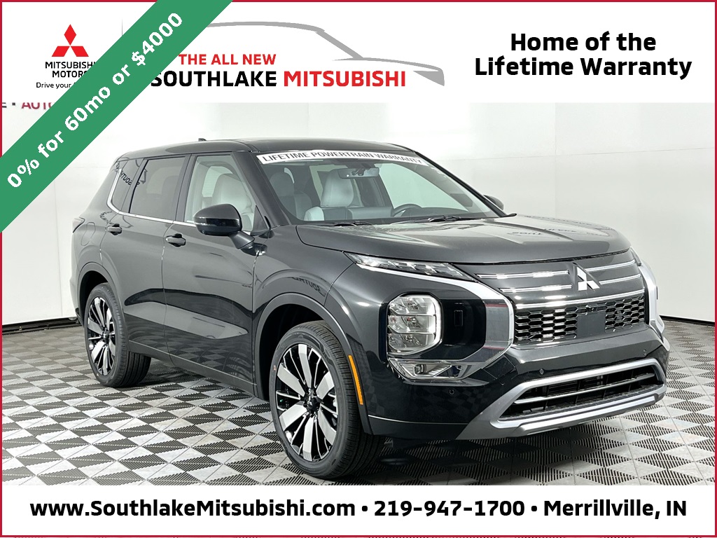 2025 Mitsubishi Outlander SE's photo