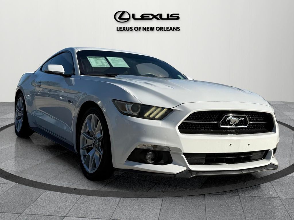 2015 Ford Mustang GT Premium's photo