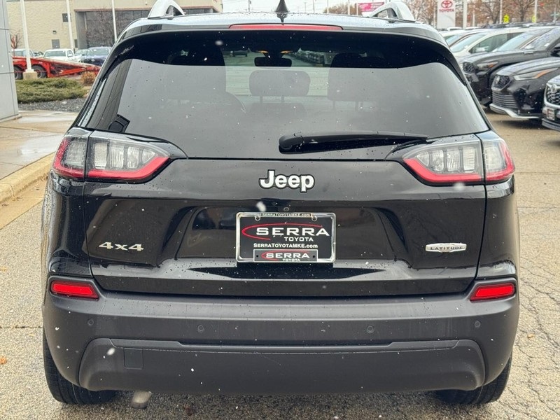 2019 Jeep Cherokee Latitude photo 4