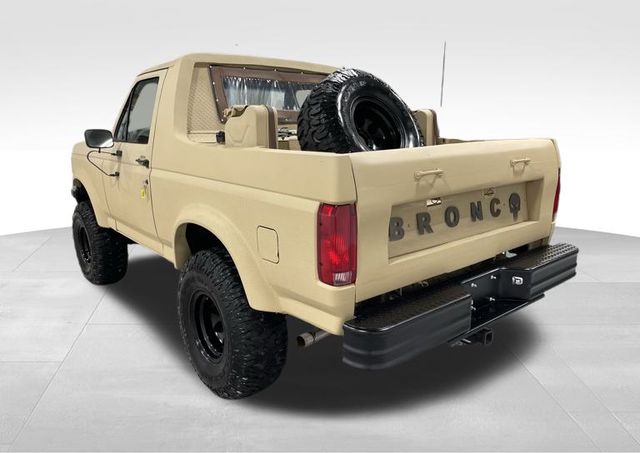 1989 Ford Bronco photo 4