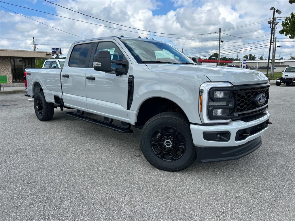 2026 Ford F-250 XL photo 2