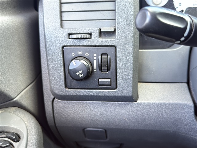 2007 Dodge Ram SLT photo 21