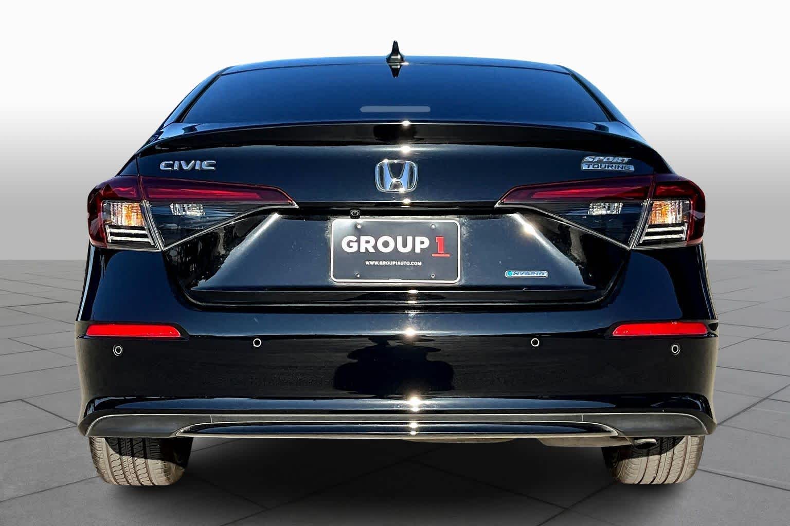 2025 Honda Civic Hybrid Sport Touring photo 4