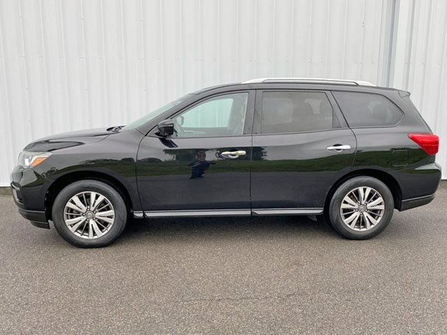 2019 Nissan Pathfinder SL photo 5