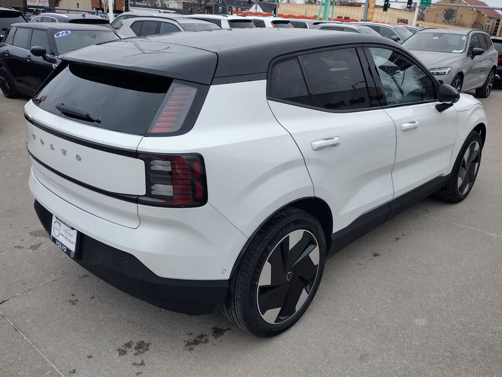 2025 VOLVO EX30 - Image 6