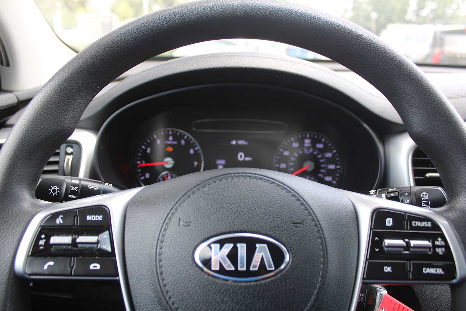 2019 Kia Sorento LX photo 25