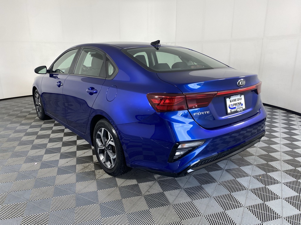 2019 Kia Forte LXS photo 7