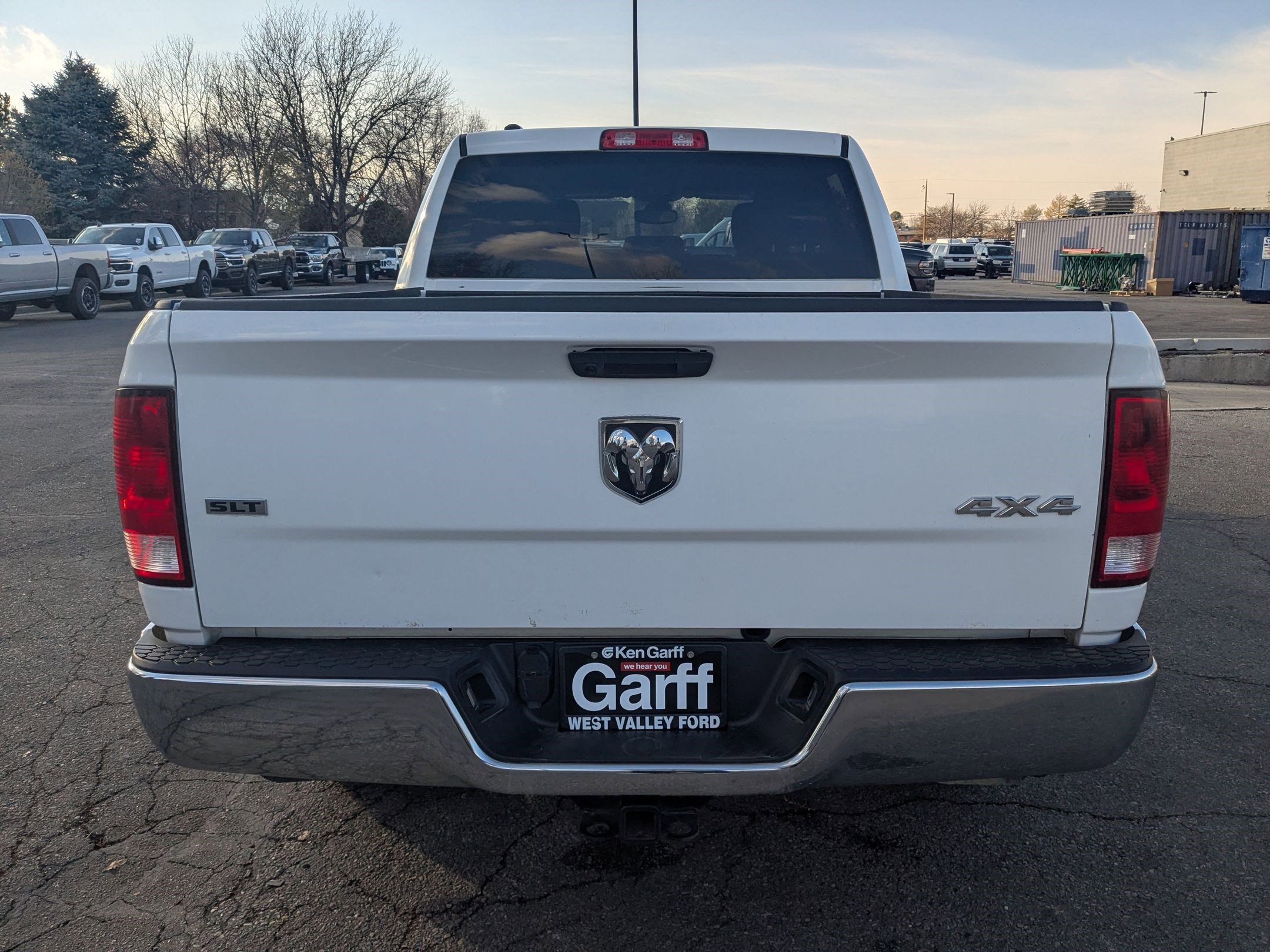 2023 Ram 1500 Classic SLT photo 3