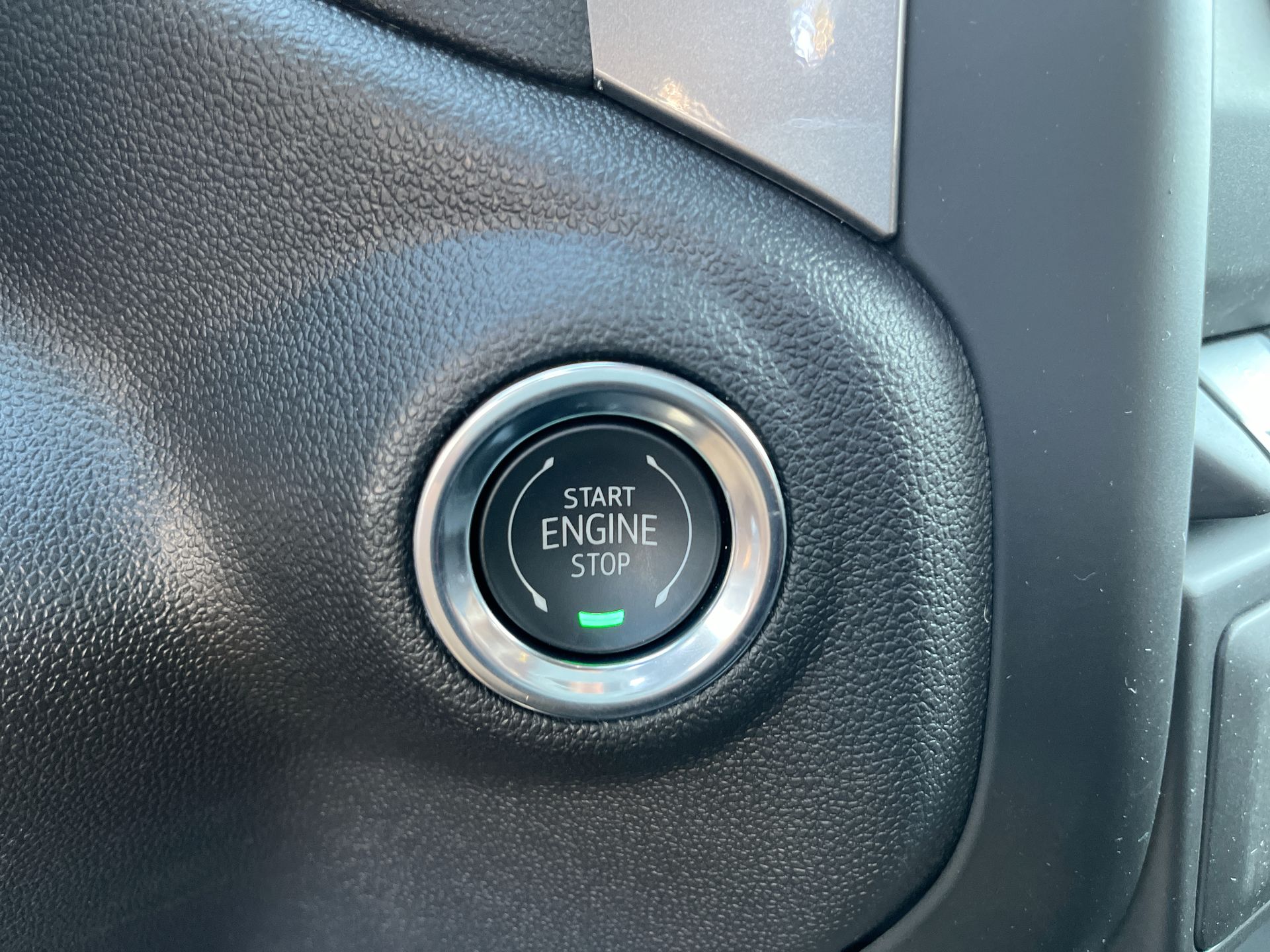 2026 Chevrolet Silverado 1500 photo 17