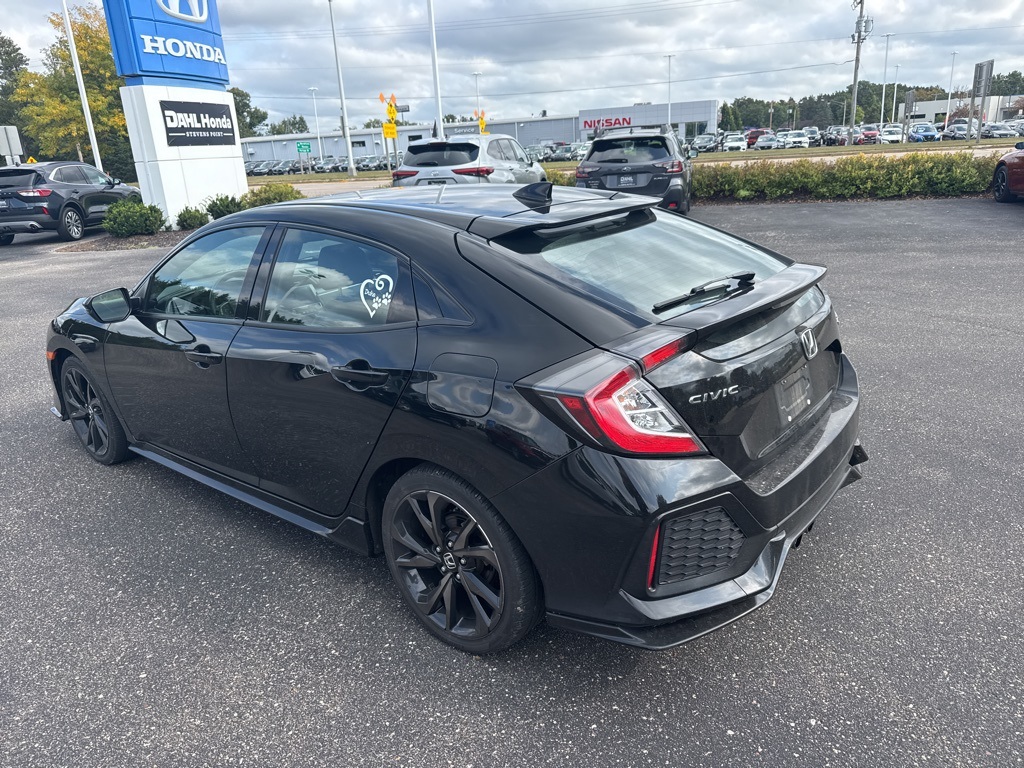 2018 Honda Civic Sport Touring photo 3
