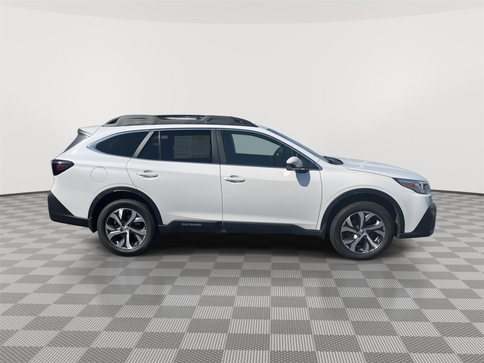 2021 Subaru Outback Limited XT photo 6
