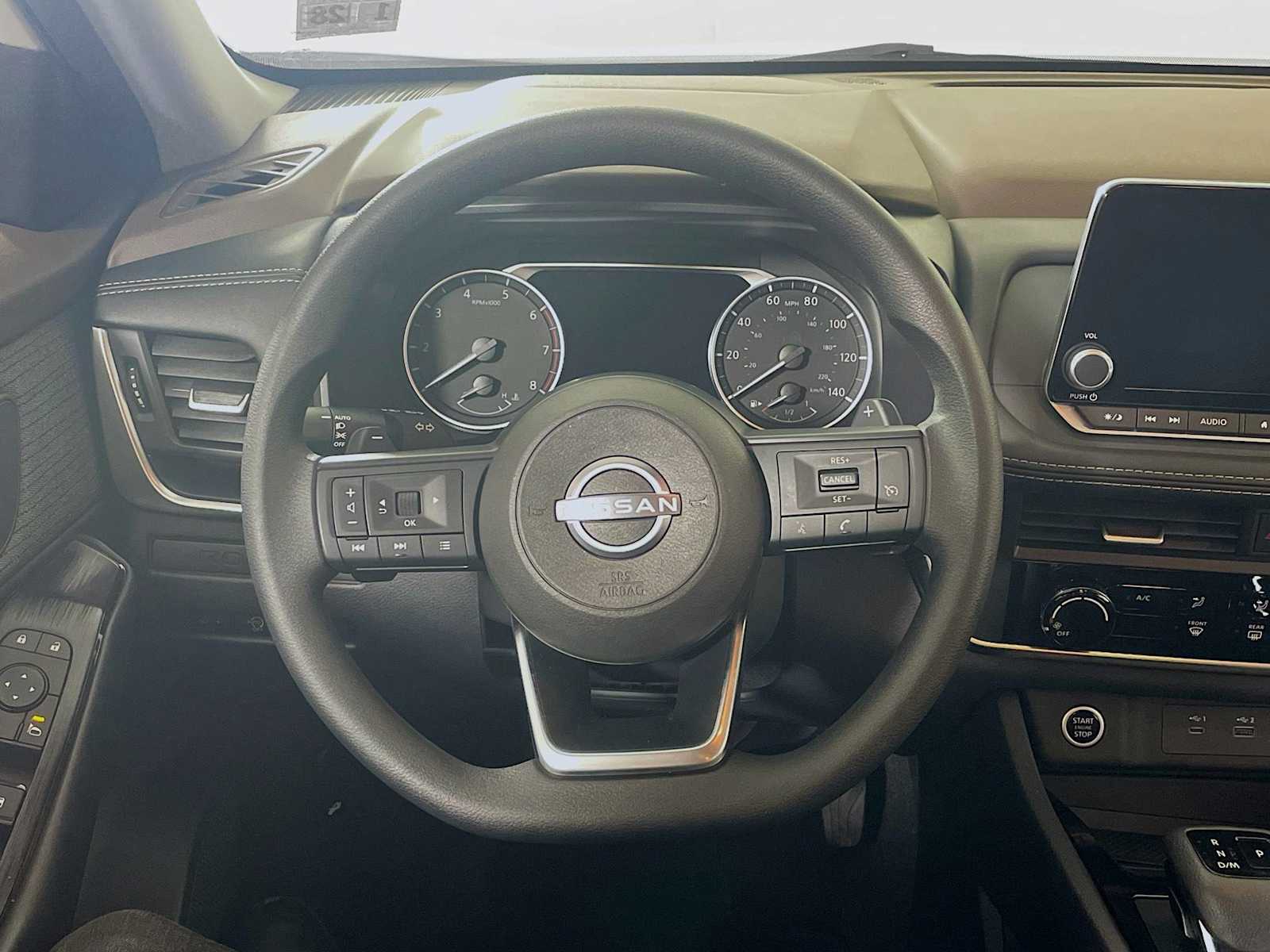 2023 Nissan Rogue S photo 7