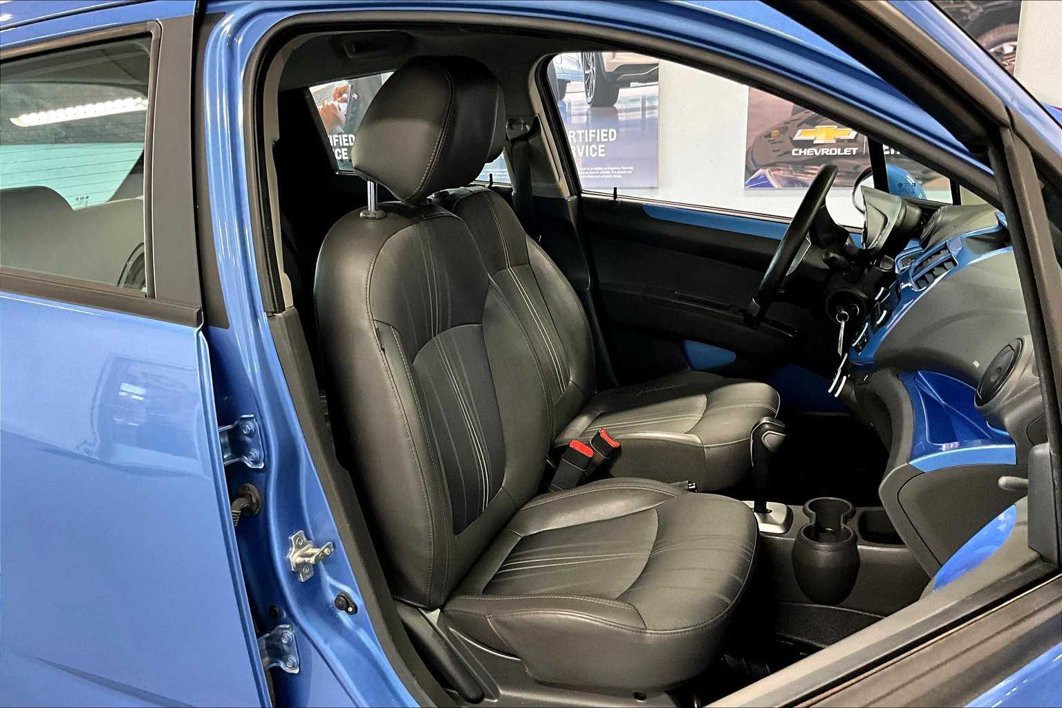 2014 Chevrolet Spark LS photo 10