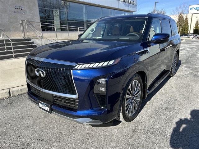 2025 Infiniti QX80 Luxe photo 7