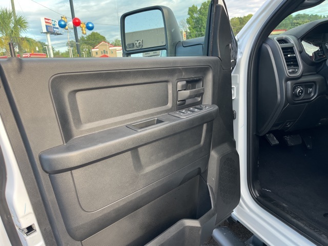 2026 Ram 2500 Tradesman photo 4