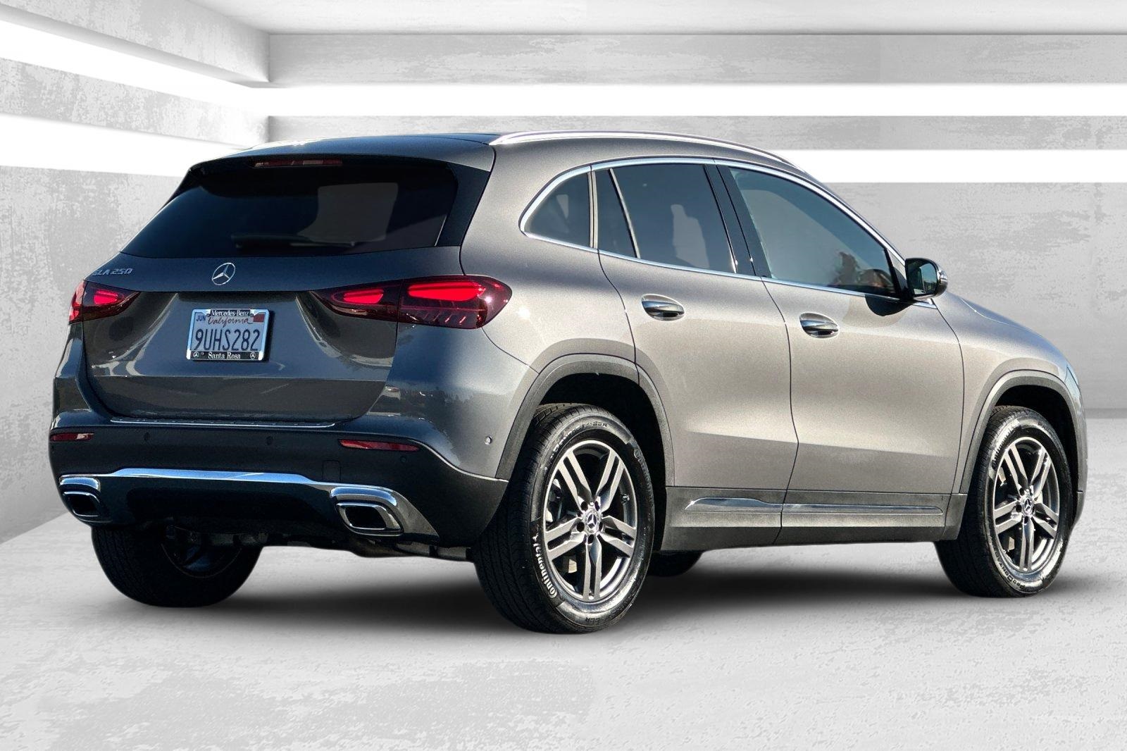 2025 Mercedes Benz GLA 250 photo 2