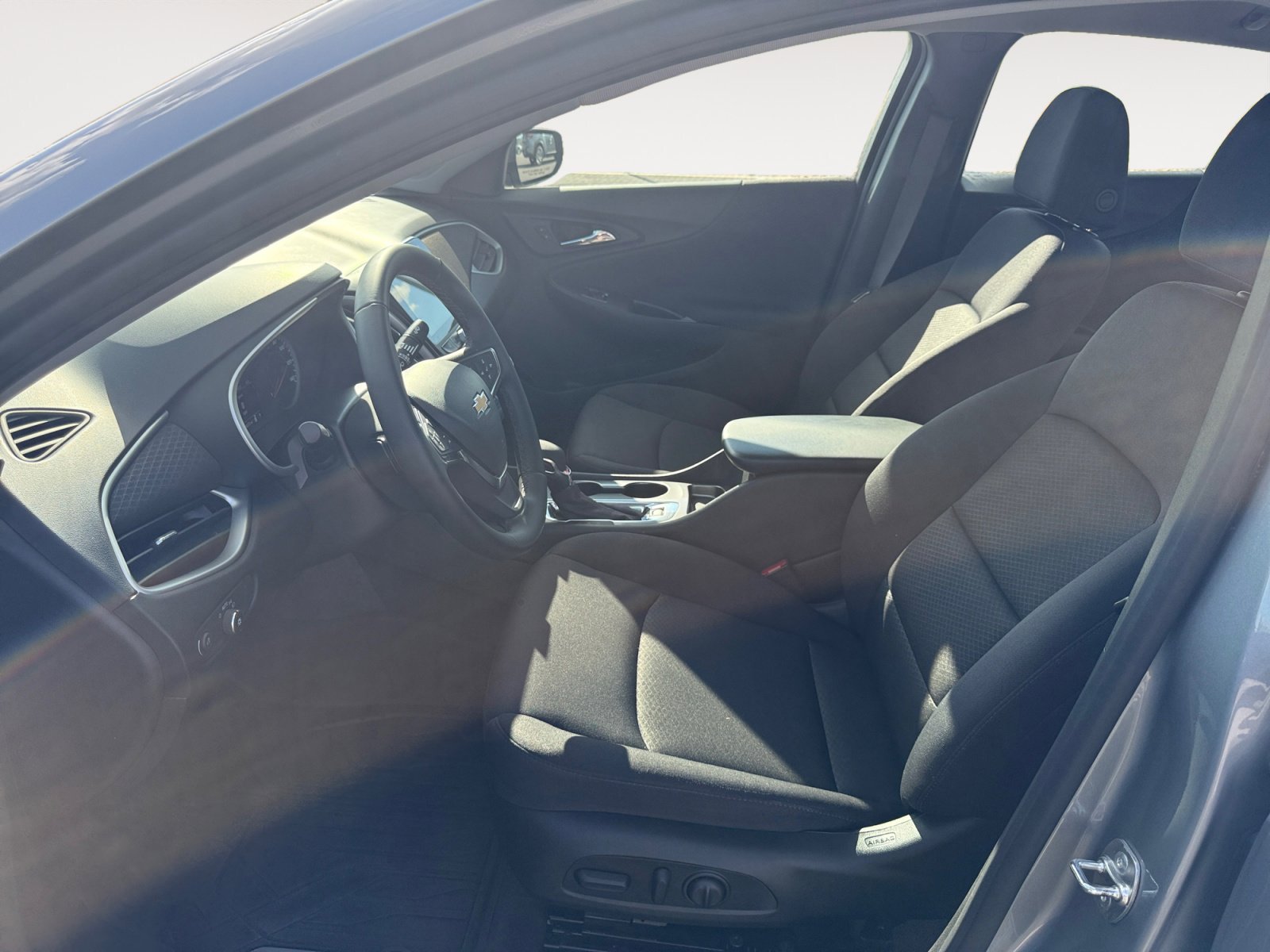 2024 Chevrolet Malibu RS photo 19