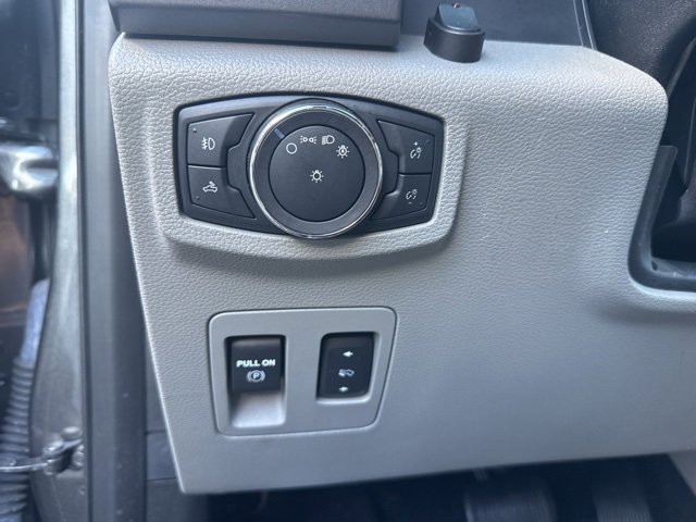 2018 Ford F-150 XLT photo 13