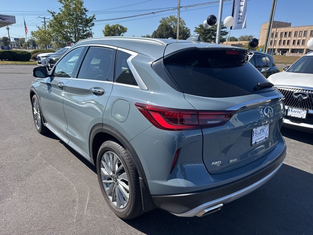 2024 Infiniti QX50 Luxe photo 4
