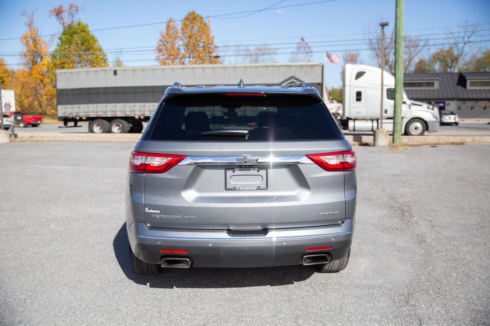 2021 Chevrolet Traverse Premier photo 4