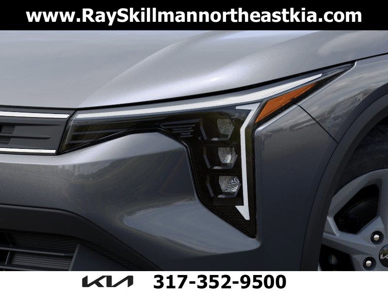2025 Kia K4 LXS photo 8