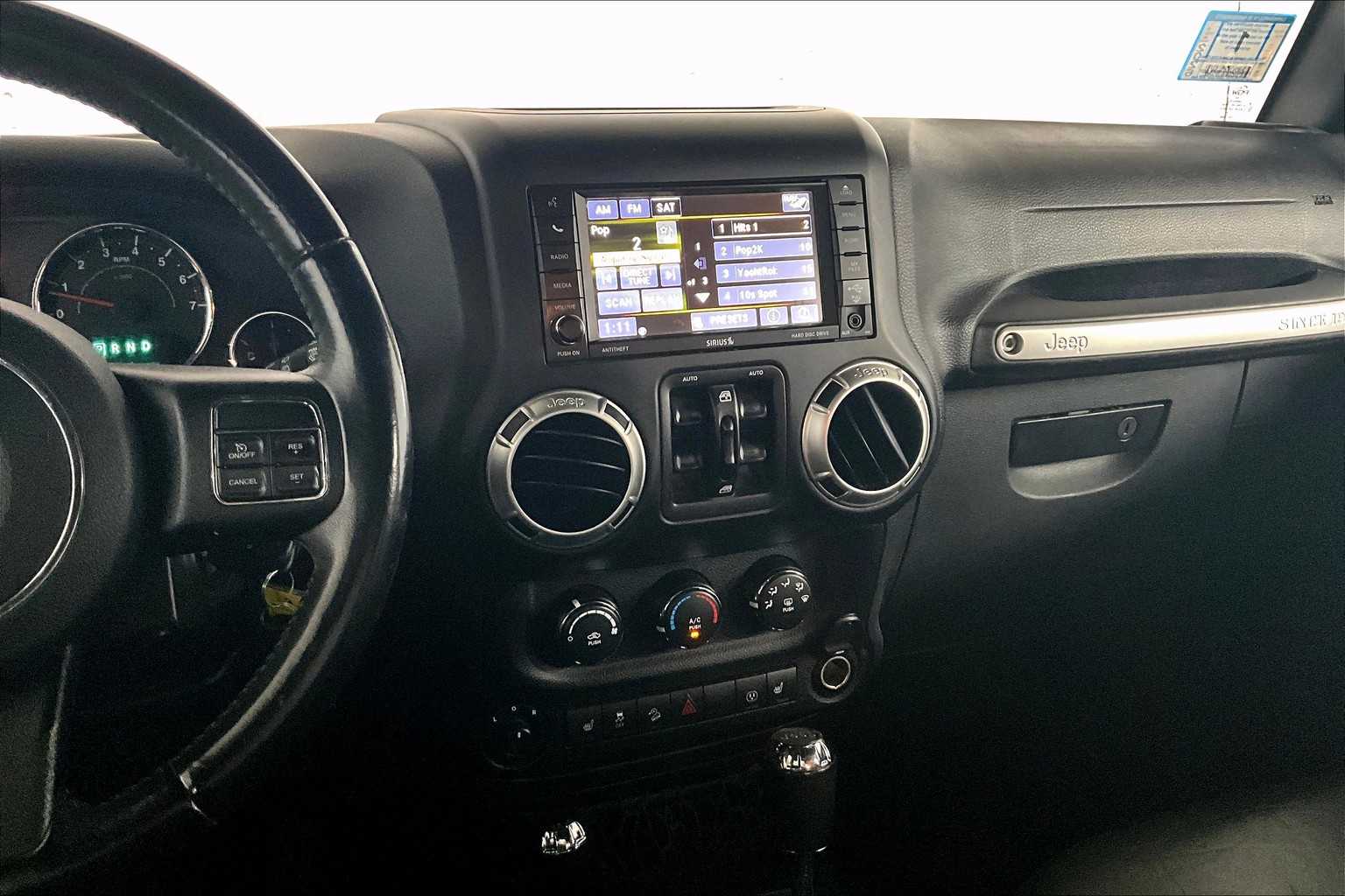 2016 Jeep Wrangler Unlimited Sahara photo 6