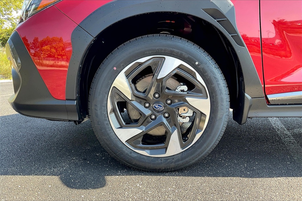2025 Subaru Crosstrek Limited photo 8