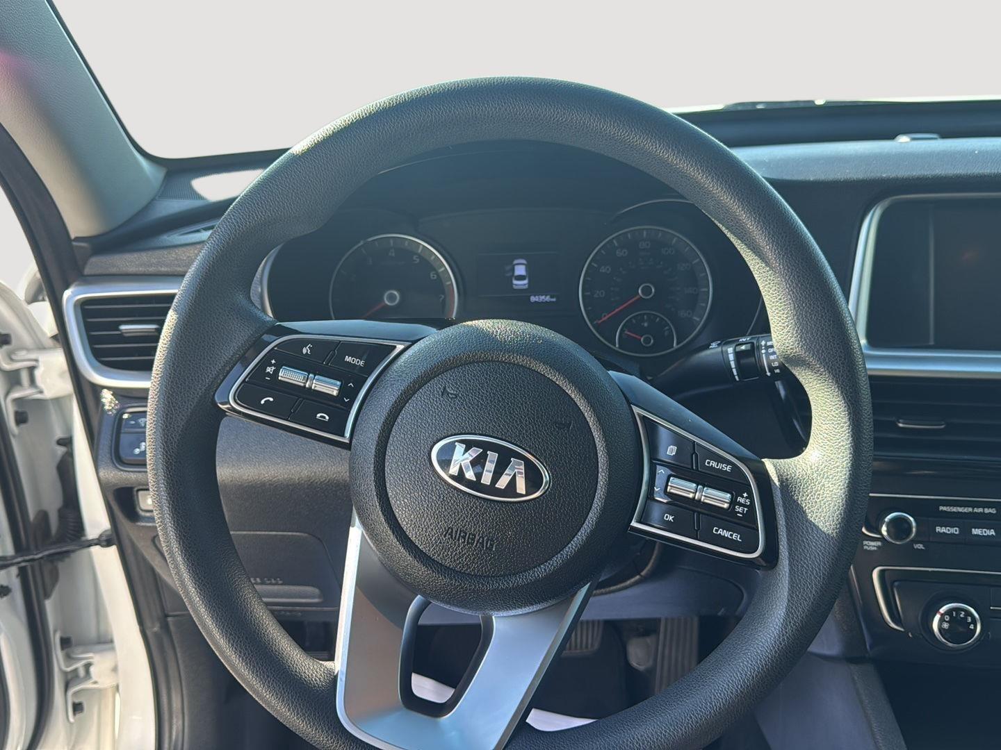 2020 Kia Optima LX photo 14