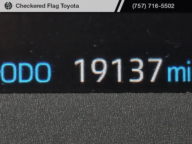2024 Toyota Corolla LE photo 13
