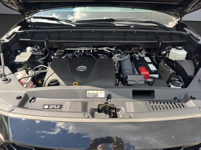 2022 Toyota Highlander XSE photo 23