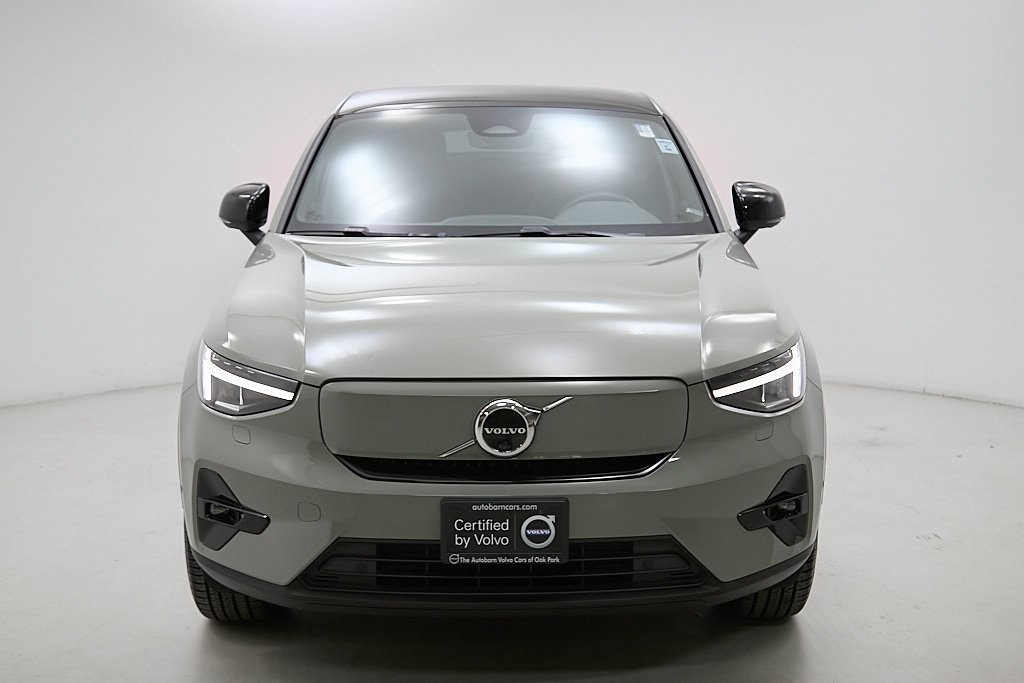 2023 VOLVO C40 - Image 4