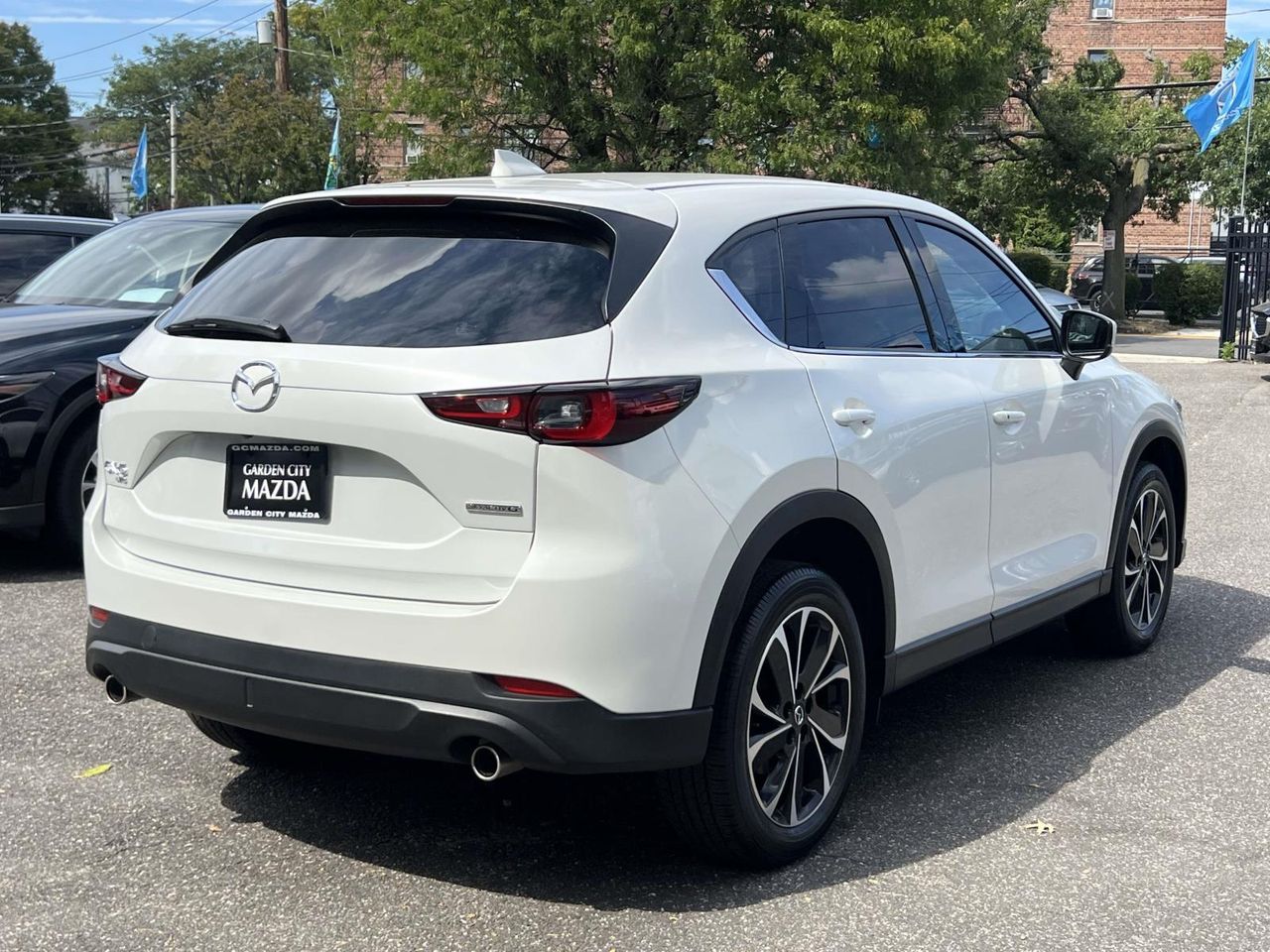 2023 Mazda CX-5 2.5 S Premium photo 4