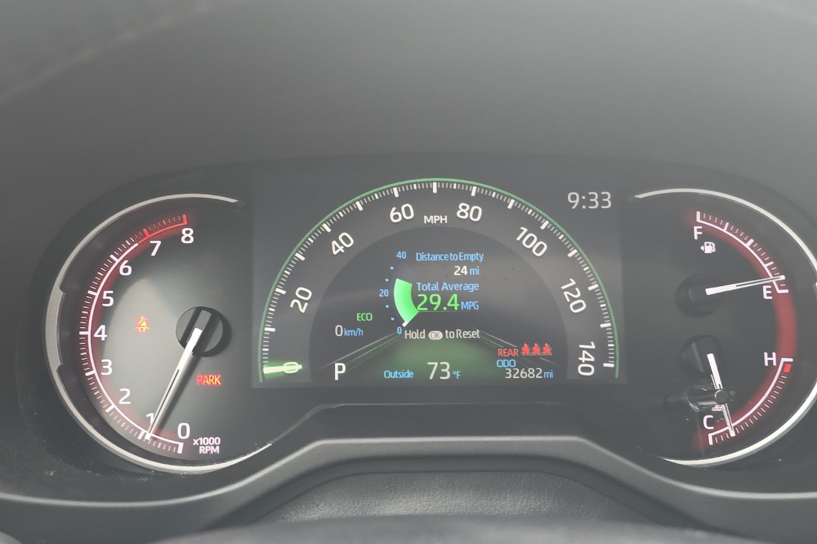 2023 Toyota RAV4 XLE photo 19