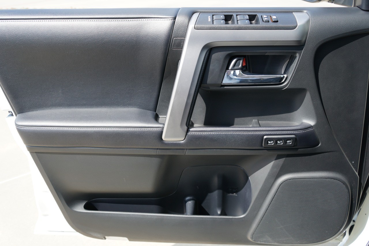 2019 Toyota 4Runner Limited photo 21