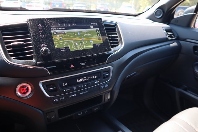 2025 Honda Passport TrailSport photo 17