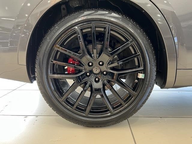 2024 Maserati Levante Modena photo 18