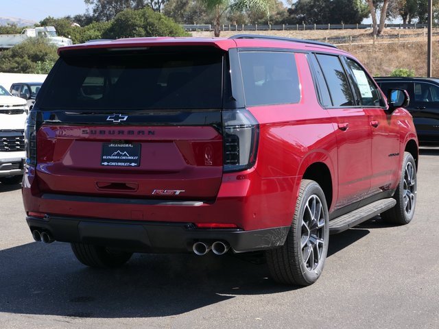 2026 Chevrolet Suburban RST photo 3